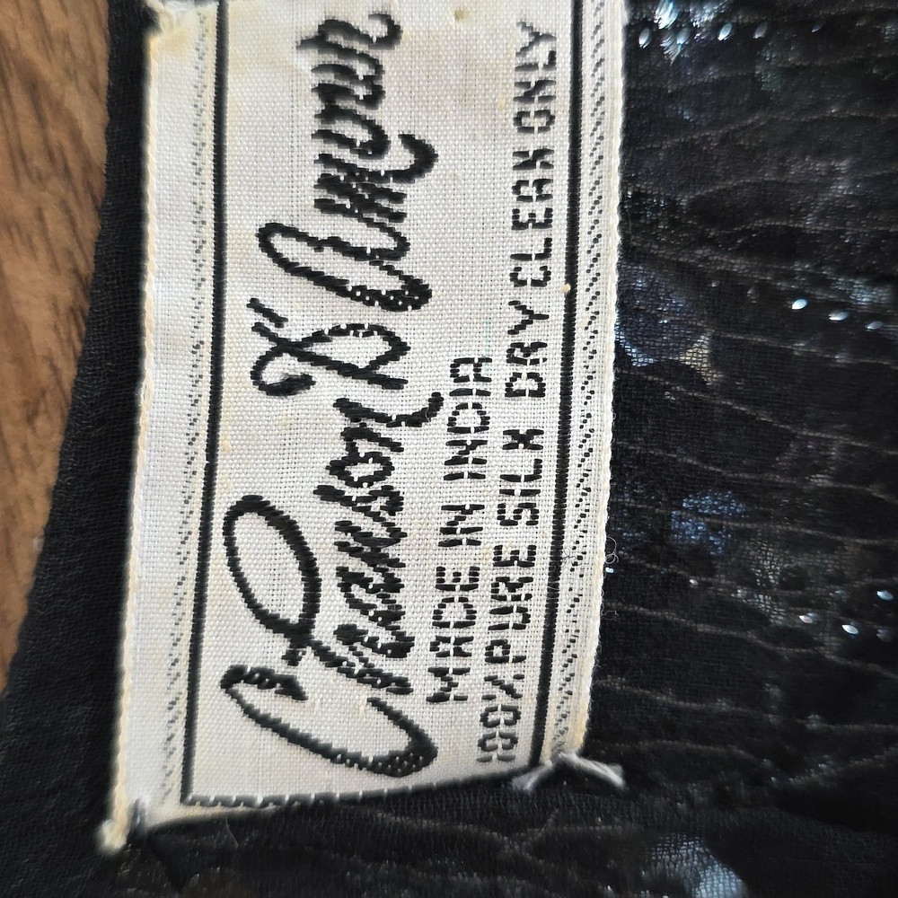 Chanson D Amour Vintage Elegant Sequin Butterfly Top - Picture 2 of 8